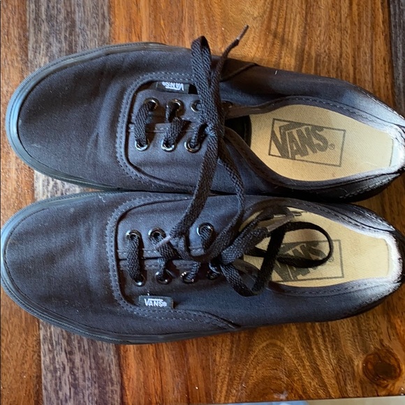 Vans Authentic women’s 7.5 men’s 6 - Picture 2 of 4